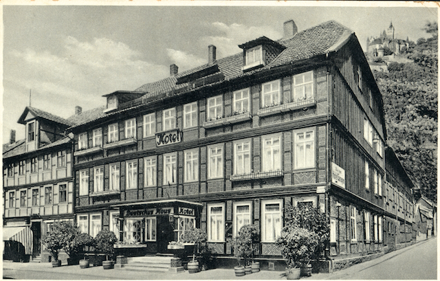 Historische Postkarte des Hotels Deutsches Haus